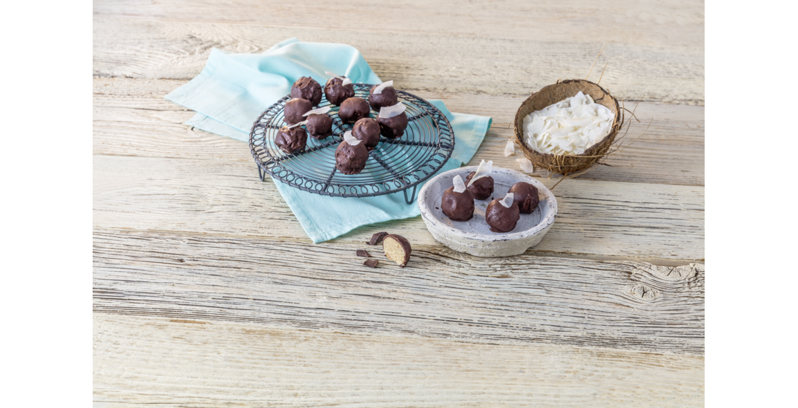 Kokos-Erdnuss-Bites