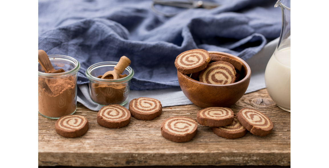 Schoko-Spiralen mit Mandeln und Kinderkaffee