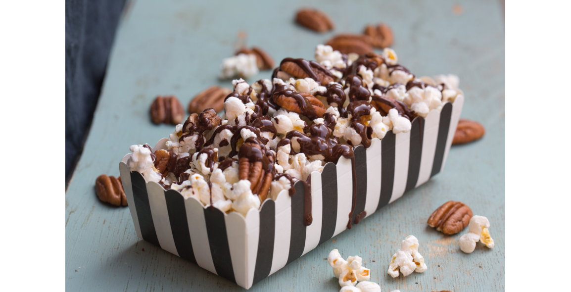Popcorn mit Pekannüssen und Zartbitterschokolade