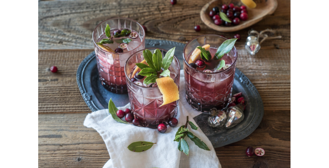 Cranberry Spritz mit Lorbeer