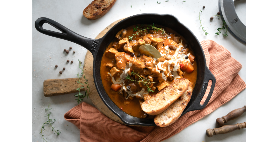 Veganes Rahm-Gulasch