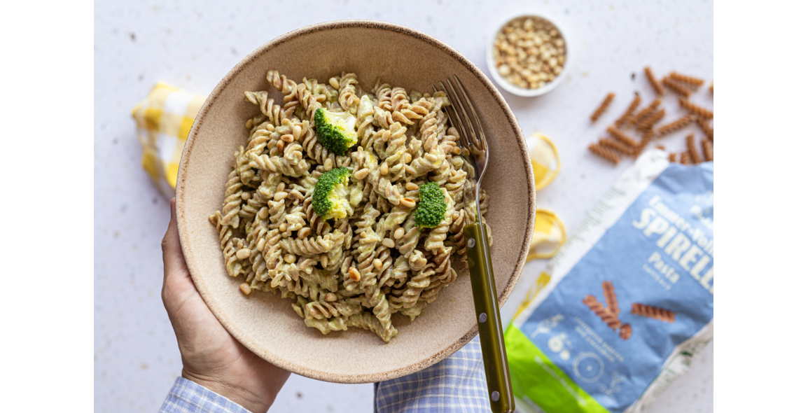Vollkorn-Spirelli mit Brokkoli-Mandelcremesauce